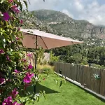 Un Coin De Paradis Avec Vue Et Jardin * Èze