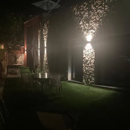 شقة Un Coin De Paradis Avec Vue Et Jardin